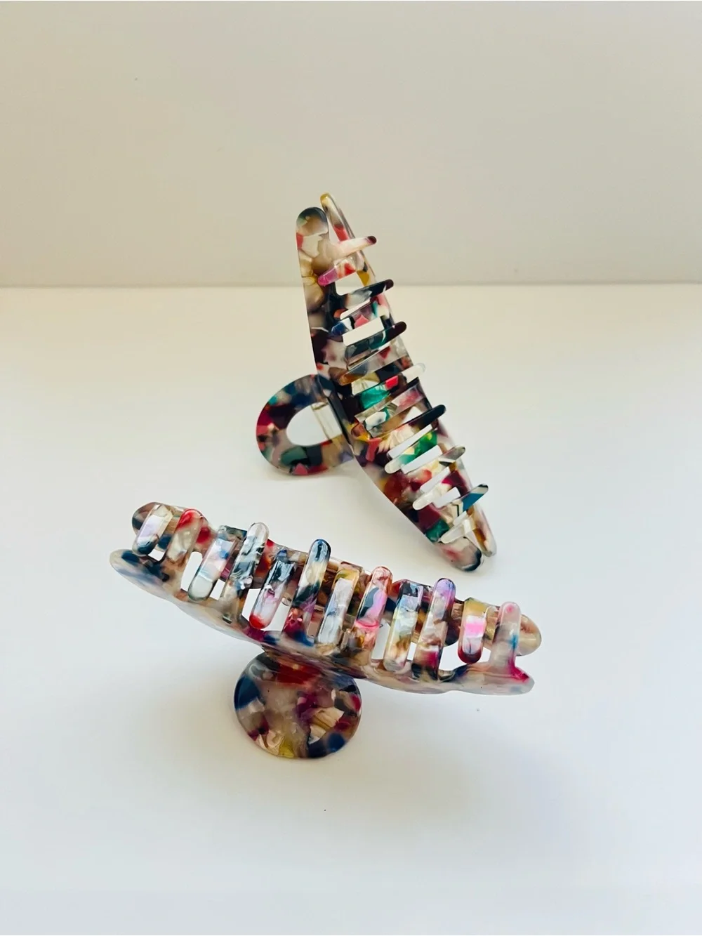 Multicolor Resin Hair Claw Clip - Set of 2
